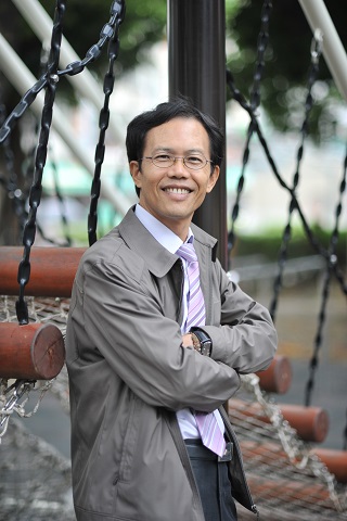 高玉山校長 高玉山校長